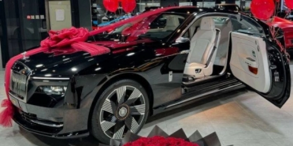 Приглашаем девушек для работы в Москве +7(991)279-30-15